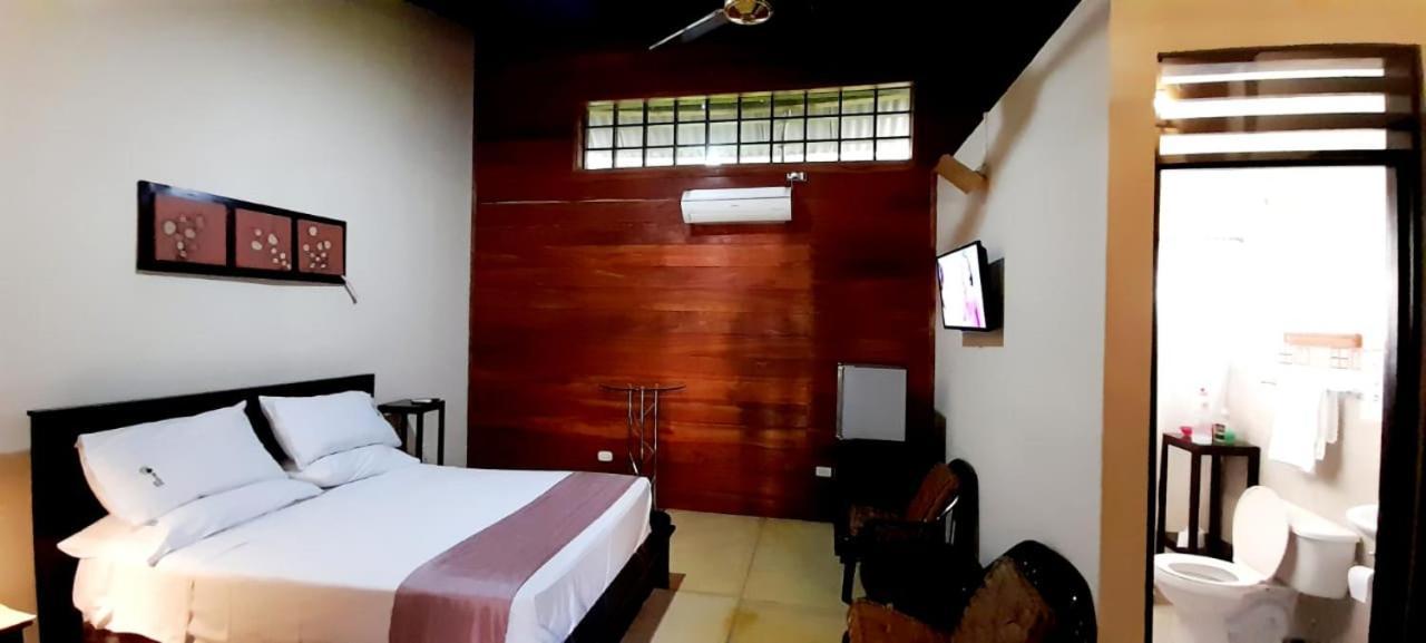 Hotel Amazon Bed And Breakfast Leticia Exterior foto